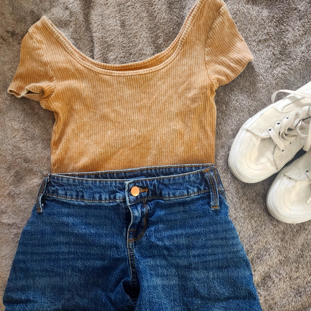 Small - Wild Fable - Cropped Tee, Acid Wash Tan/Yellow